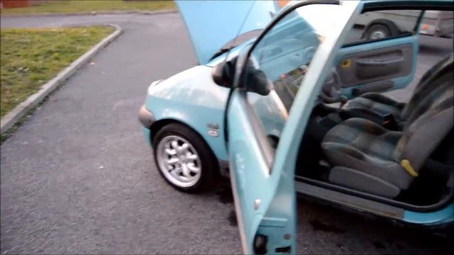 RENAULT TWINGO SPORT смотреть онлайн