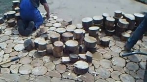 Тротуарная плитка из дерева.