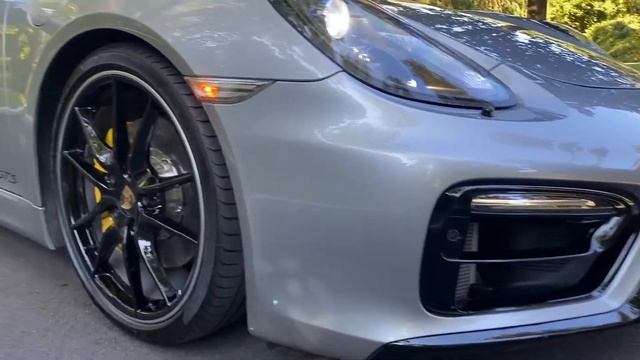 PCARMARKET Auction: 13k-Mile 2015 Porsche Cayman GTS 6-Speed смотреть онлайн