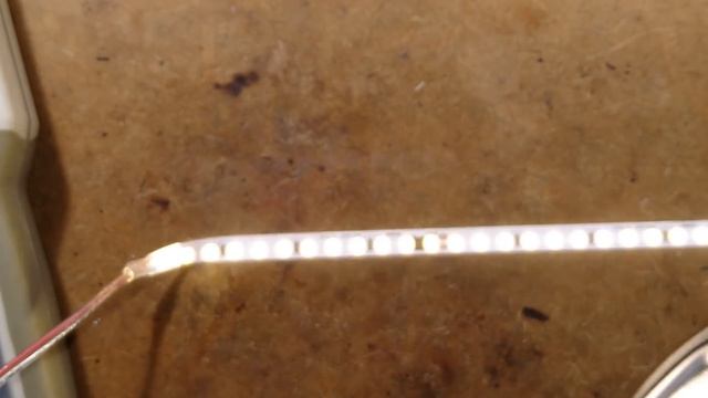 Dangerous bare 230V LED tape смотреть онлайн