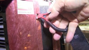 Левая часть баяна или гармони :  как её снять-отделить