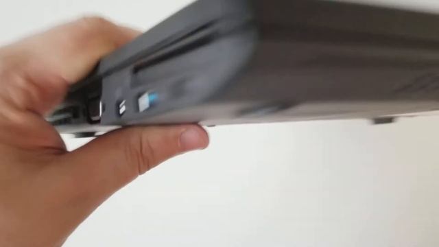 Ноутбук Lenovo ThinkPad X230 внешний вид