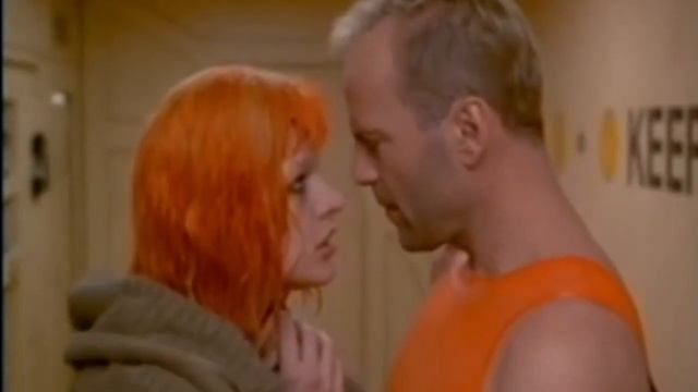 ERIC SERRA - LITTLE LIGHT OF LOVE | THE FIFTH ELEMENT (OFFICIAL MUSIC VIDEO) смотреть онлайн