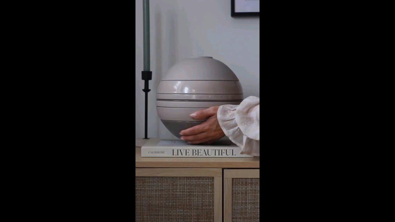 Сфера La Boule — это набор фарфоровой посуды для двоих. #shorts #посуда #кухня #длядома #эстетика смотреть онлайн