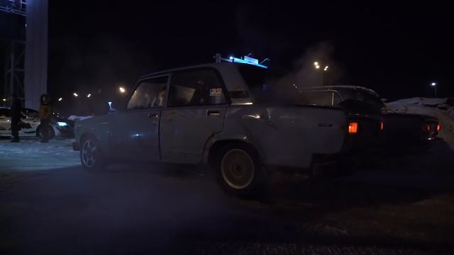 Боевая классика или спортивная? Зимний дрифт на гоночной трассе. Дрифт на Жигулях. EP6 Lowdaily.