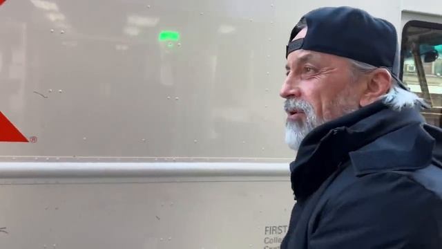 Китайская прачка в Нью-Йорке за 10 баксов смотреть онлайн