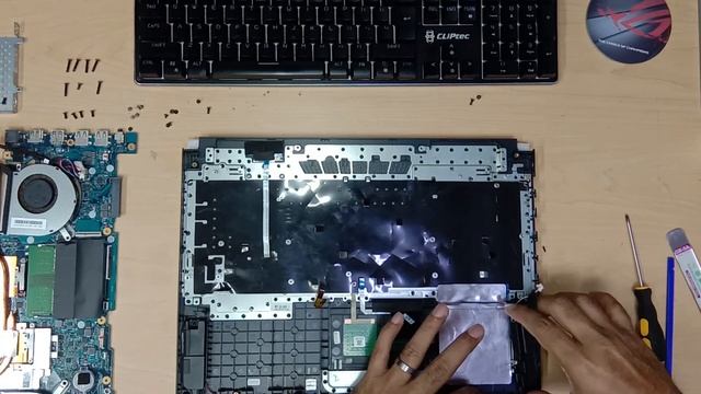 ASUS TUF GAMING FX505DT Palmrest Keyboard Replacement | ASUS TUF Gaming FX505 Disassembly смотреть онлайн