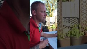 Немец поёт Стаса Михайлова .