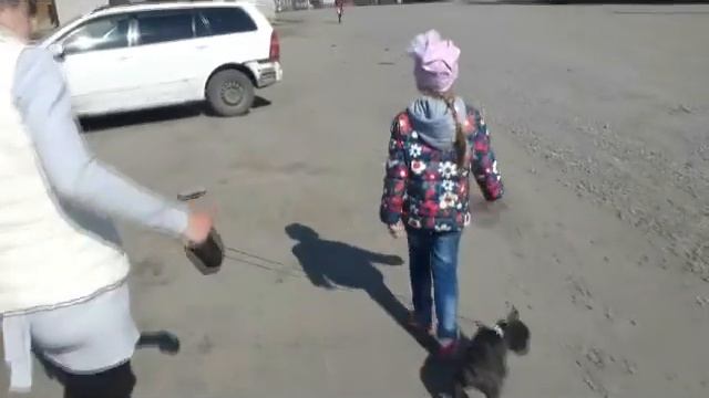 Даша и Марк забирают Вику из Дет Сада