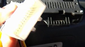 Установка камеры заднего вида на Renault Scenic 3 часть 2