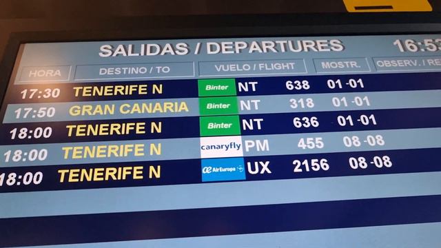 La Palma Airport remains empty! 03.12.21 смотреть онлайн