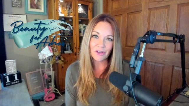 Morning Moments: Tania Joy Gibson смотреть онлайн