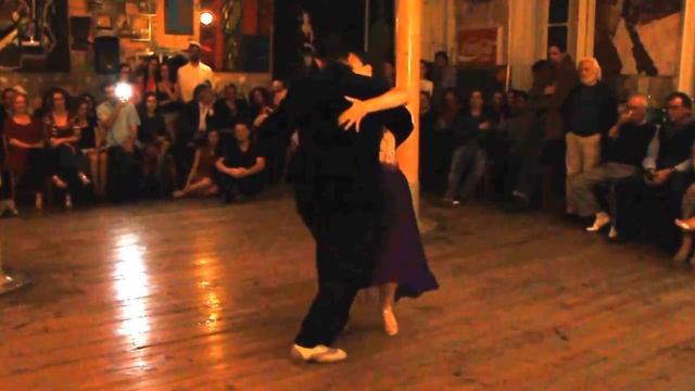 NELSON PINTO E ISABEL COSTA NA MILONGA DA LA GALERIA IDEAL EM 12/04/15 смотреть онлайн