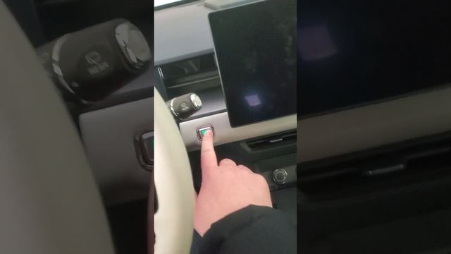 Jetour Dashing (Джетур Дашинг). Миф разрядки АКБ после обновления ГУ. смотреть онлайн