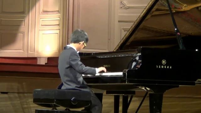 Matisse TAKOUNSEUN - Musette - A.M. Bach смотреть онлайн