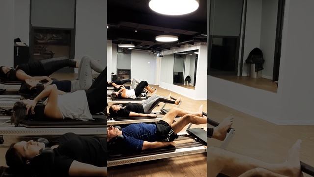Pilates. Reformer. ?♂️ | Пилатес. Реформер.?♀️| פילאטיס מכשירים ? смотреть онлайн