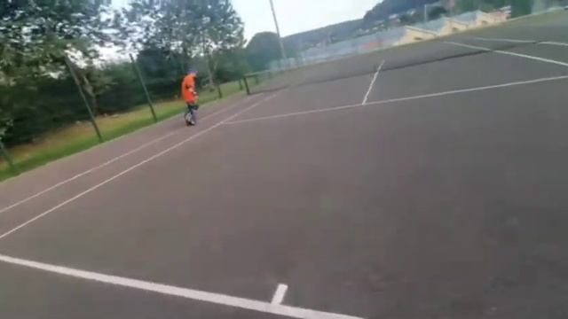 playing on the mcm5 смотреть онлайн