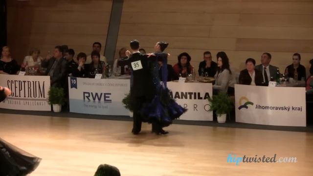 Zdenek Pribyl - Lenka Pribylova, Brno Open 2012, WDSF senior I standard, semifinal - slowfox смотреть онлайн