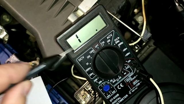 Алгоритм проверки нагревателя переднего кислородного датчика, Ошибка P0135 смотреть онлайн