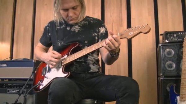 SD Custom Guitars - Red Devil