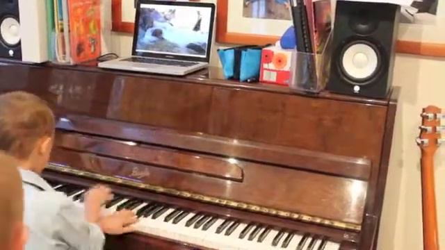 Piano Windows improvisation смотреть онлайн
