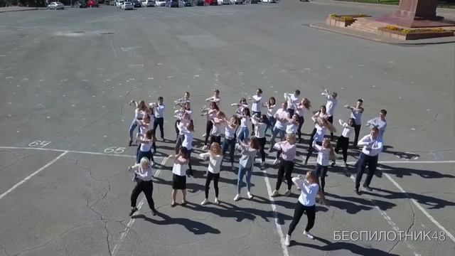 РАНХиГС на Соборной - аэросъёмка танцев смотреть онлайн