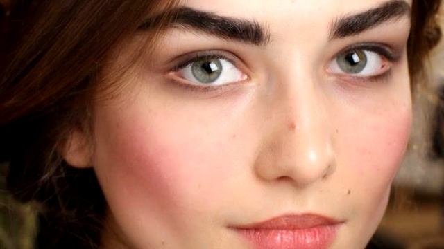 Как быстро отрастить Густые брови, натуральными "лекарствами" смотреть онлайн