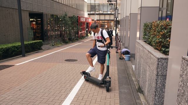 Почему Японцы не покупают электросамокаты смотреть онлайн