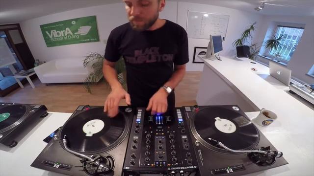 Dj Smart / Tea Time Freestyle 04-2015 / www.djsmart.de смотреть онлайн