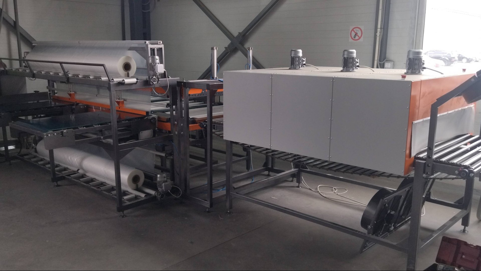 Линия упаковки дверей в термоусадочный полиэтилен смотреть онлайн