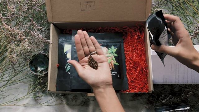 Китайский подарочный набор от ChariTea, unpacking смотреть онлайн