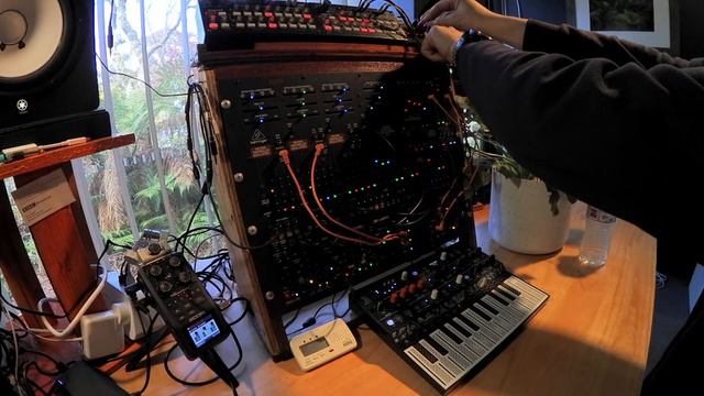 LIVE #Behringer2600 