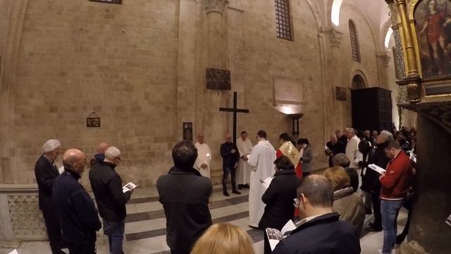 Ⅳ. ✠ Via Crucis ✟ Venerdi 24 Marzo 2017 ✣ Basilica di San Nicola - Bari ✠ смотреть онлайн