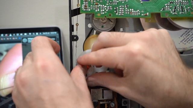 BANG OLUFSEN BEO CENTER 2300 Part 1 Repair смотреть онлайн