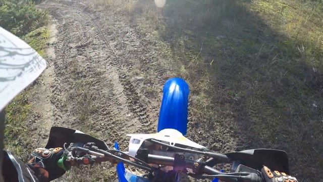Yamaha YZ 450F смотреть онлайн