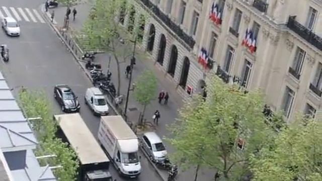 Париж. Вид с крыши Galeries Lafayette смотреть онлайн