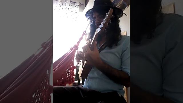 Brazilian endorser of Namuai ukulele смотреть онлайн