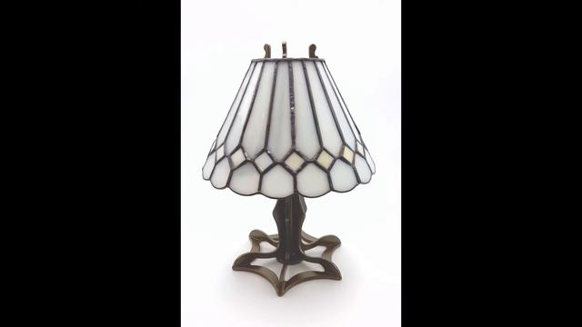 Лампа настольная с абажуром в стиле Тиффани (LV LT002). смотреть онлайн