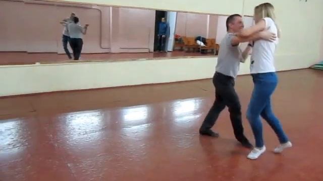 !!Zouk class протанцовка после занятия in dance studio DancA 11 04 14 -зук на 2 пары смотреть онлайн