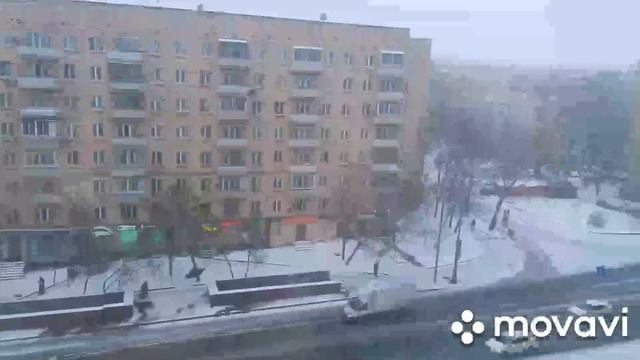 Когда внутри хорошая погода, какая разница какое время года?! смотреть онлайн