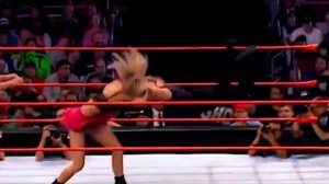 Stacy Keibler – WWE Divas Montage («Universal Love»)
