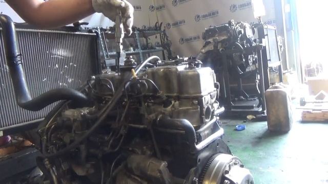 Проверка компрессии в двигателе D4BH 1394980 Hyundai Galloper 2.5 л смотреть онлайн