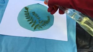 Лайфхак как покрасить старую футболку белизной! Смотреть всем!