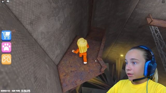 ПОБЕГ ОТ ПОЛИЦЕЙСКОГО СИРЕНЫ в ROBLOX! смотреть онлайн