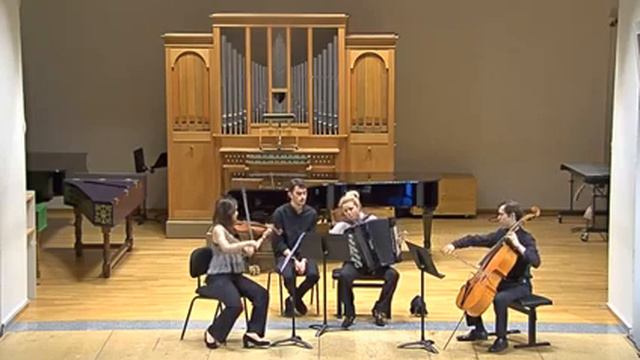 SUMMER from four seasons of Buenos Aires by Astor Pizzolla - trio with accordion смотреть онлайн