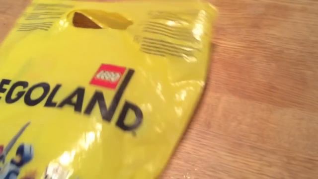 MarklegoboyVlogs #164 - Покупки с LEGOLAND Windsor смотреть онлайн