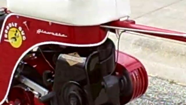 1946 Doodlebug Kickstart Whizzer Cushman Doodle Bug смотреть онлайн