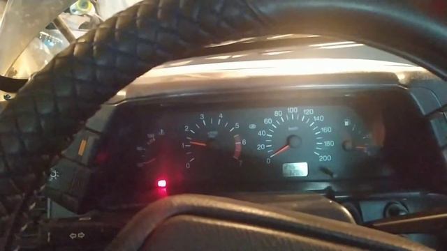 ВАЗ 2112 ТРОИТ НА ХОЛОДНУЮ НА ГОРЯЧУЮ ИДЕАЛЬНО 16 КЛАП смотреть онлайн