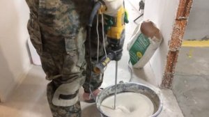 ВИДЕО ИНСТРУКЦИЯ ЗАЛИВКИ ТЕПЛОГО ПОЛА САМОВЫРАВНИВАЮЩИМСЯ РАСТВОРОМ