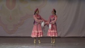 Татарский танец "Три подружки" КАЗАНСКОЕ ХОРЕОГРАФИЧЕСКОЕ УЧИЛИЩЕ.